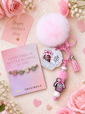 Mama Bracelet and Keychain Set
